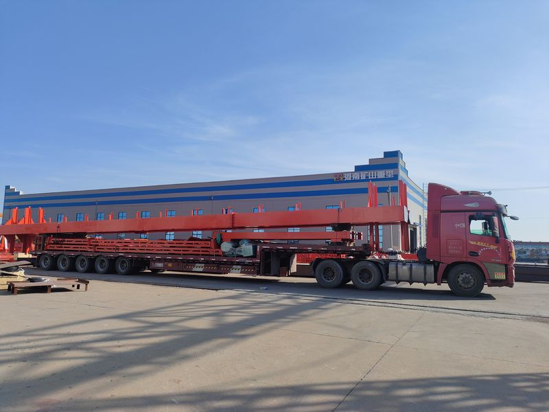 電動(dòng)葫蘆門(mén)式起重機(jī)  2臺(tái) MHxh10t—24m 制作完成，發(fā)往湖北交付客戶(hù)使用