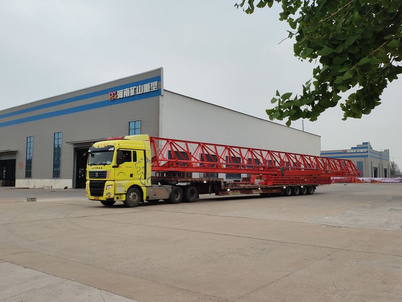 電動葫蘆門式起重機  MH10t—26m 單懸6米 制作完成，發(fā)往湖北省黃岡市交付客戶使用。